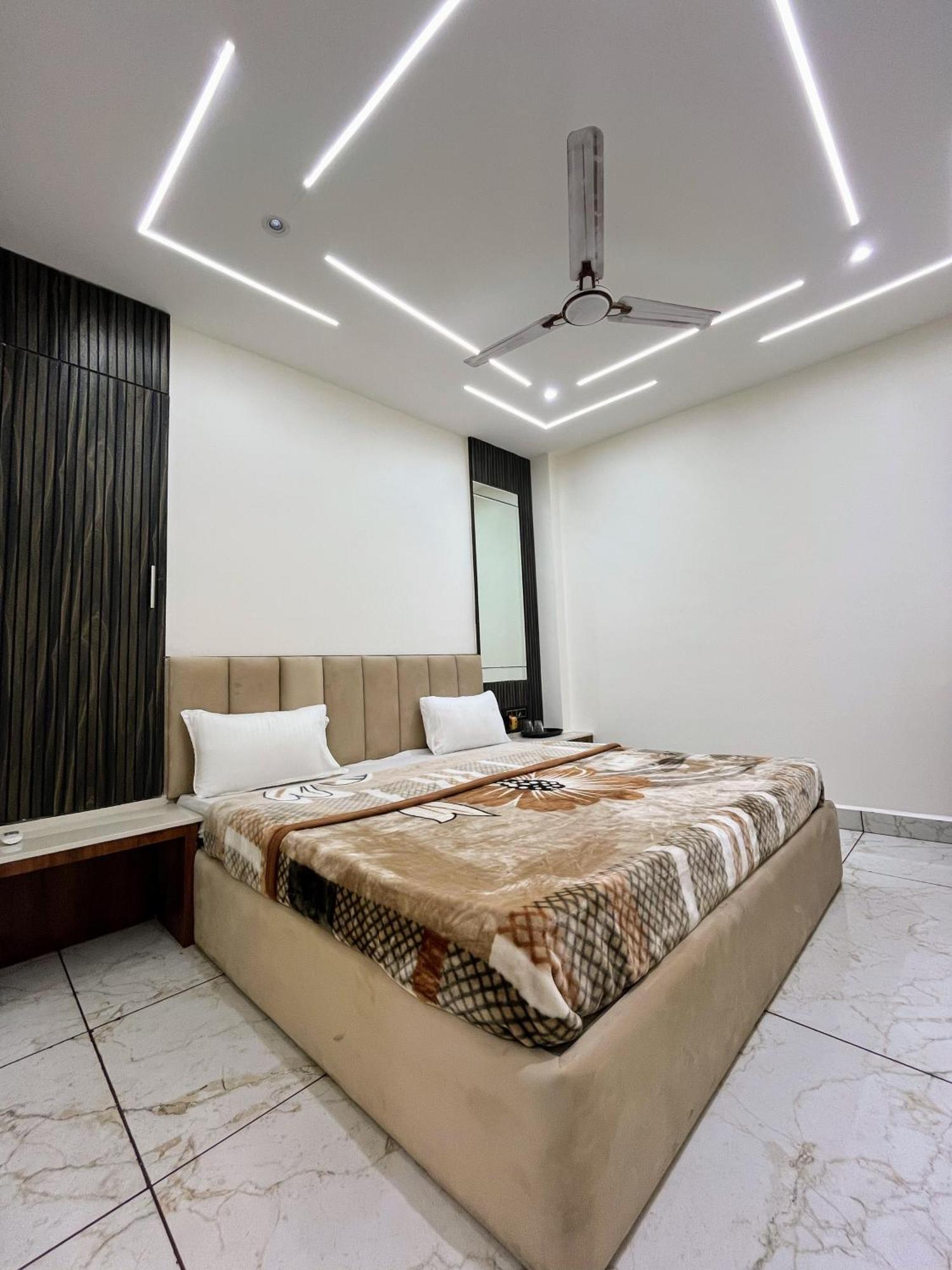 Hotel Anantshree Ujjain Exterior photo