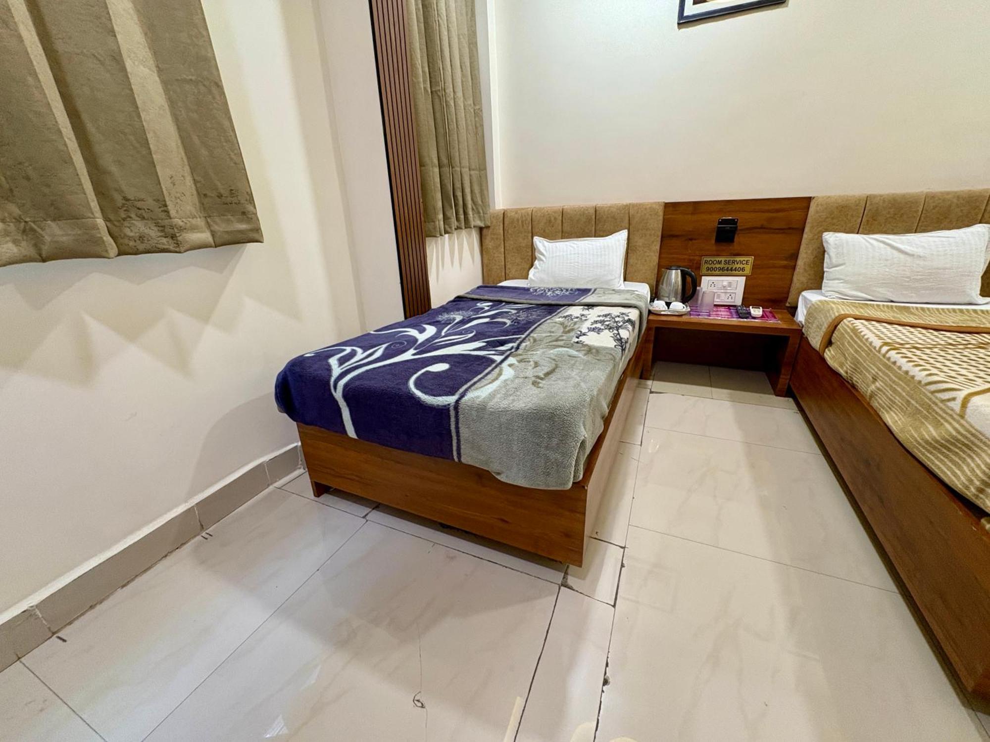 Hotel Anantshree Ujjain Exterior photo